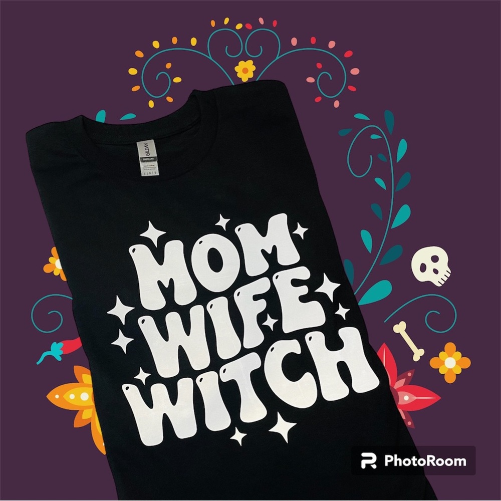 Silver reflective graphic tee